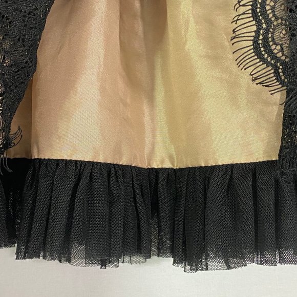 XXI Black Floral Lace Skater Circle Skirt - Picture 7 of 10